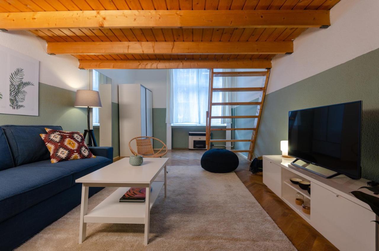 Cosy Apartment In Central District. Budapest Eksteriør billede